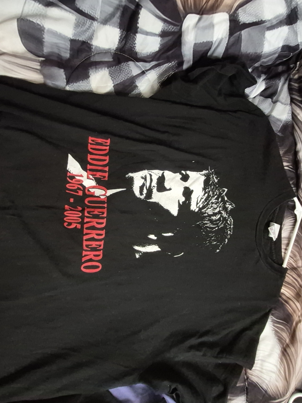 Vintage WWE Eddie Guerrero “Viva La Raza” Tribute Shirt – 2XL